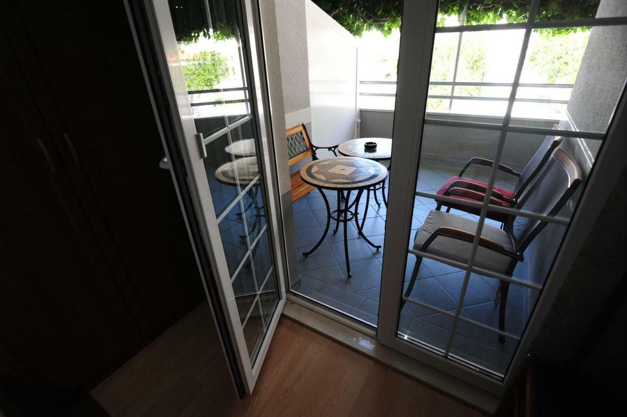 Milic Apartments Makarska Esterno foto